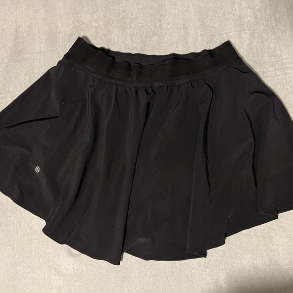 NWOT Lululemon High Rise Skort | size 10 - Picture 2 of 5